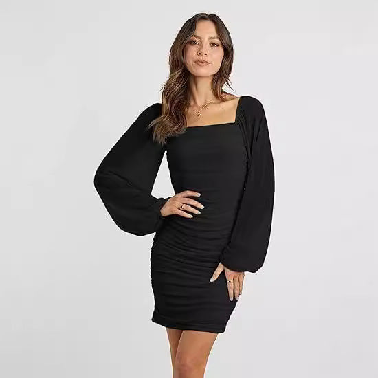 Evening dress with wide sleeves